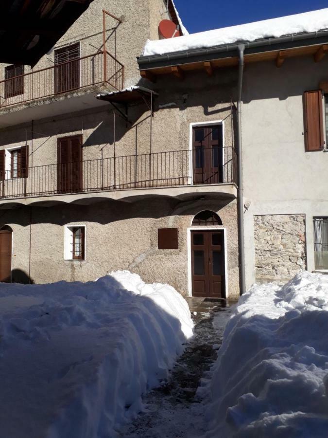 Appartement La Tana Del Lupo à Entracque Extérieur photo